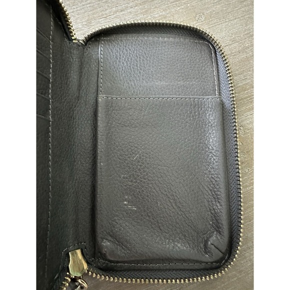 UGG Wristlet Leather Taupe/Brown Cards Travel 7 X 4.5 X 1 Zip Around Wallet - Picture 4 of 4